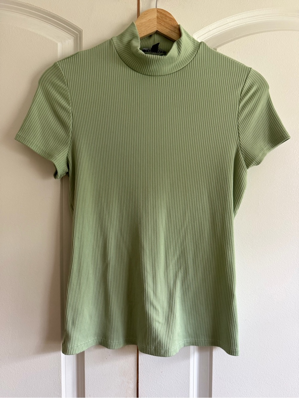 Express Sage Green Ribbed Short-Sleeve Mock Neck Tee